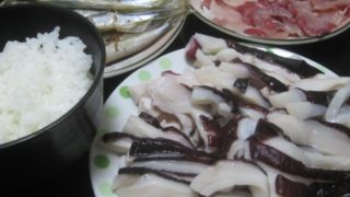 IMG 0065 320x180 - タコ頭1個とシシャモとブリのお刺身な魚オンリー晩飯