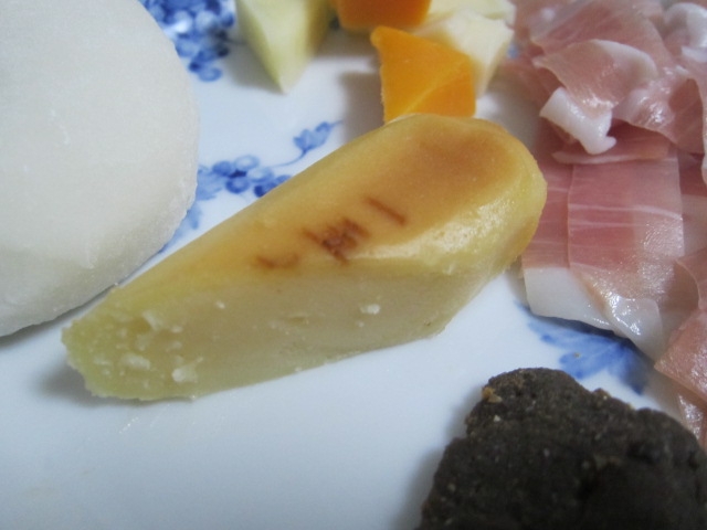 IMG 0059 - 古今堂の生チーズ饅頭 一五九二(ヒゴノクニ)を食べてみた