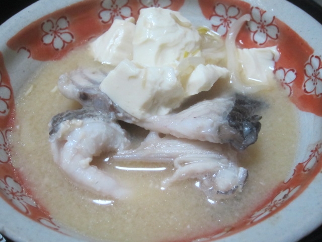 IMG 0404 - クエ鍋食べてみたかったので養殖アラクエなる魚を買ってきた