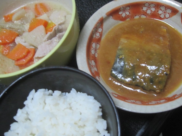 IMG 0553 - 鯖の味噌煮と豚汁が日本食で至高の組み合わせだと思います
