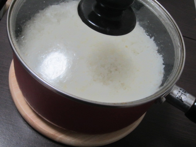 IMG 0753 - 土鍋(土釜)の底が抜けたので普通にステンレスな鍋で炊飯
