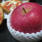 世界一ってゆー品種のリンゴを食べてみた