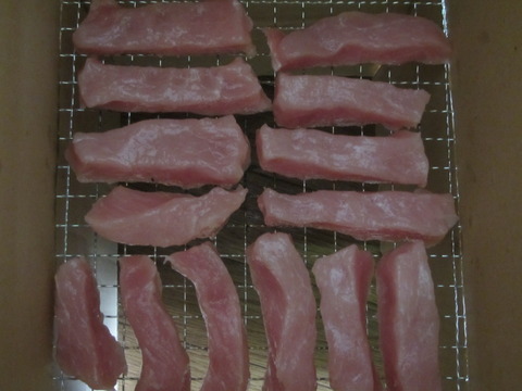 b60f61e2 s - 自給自足的生活の準備04　～燻製の前に干し肉を上手に作る～
