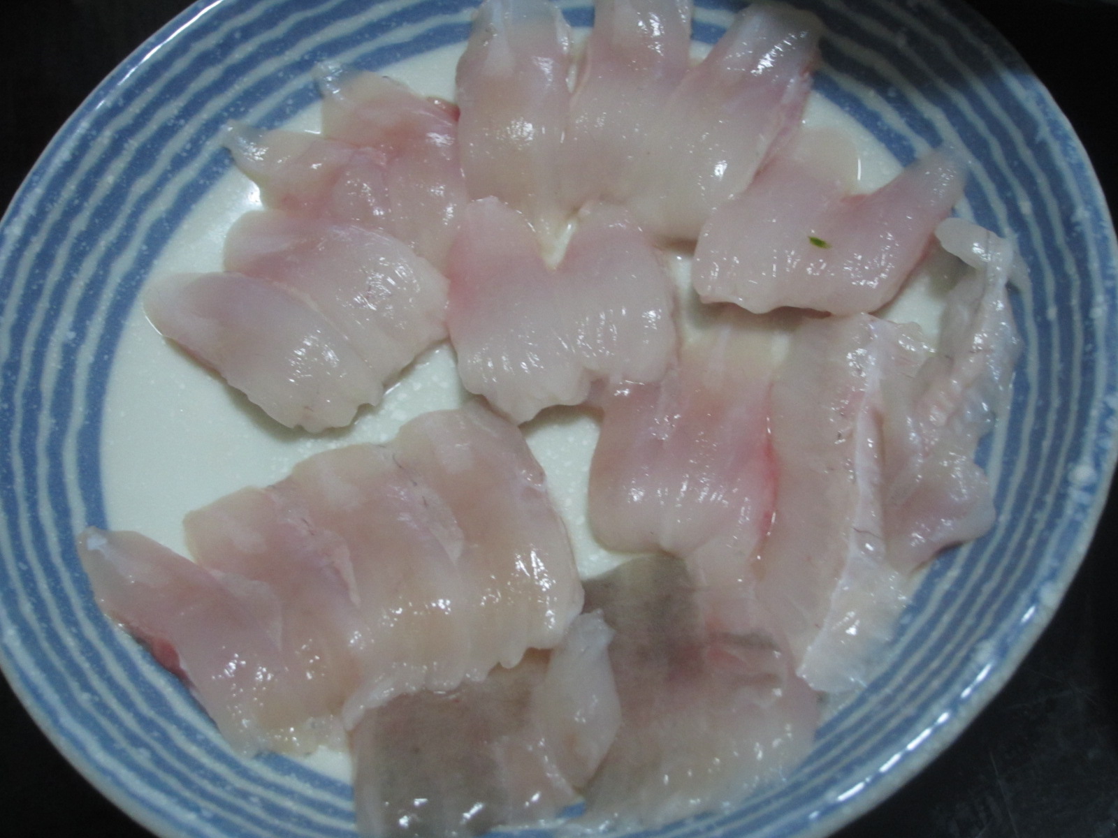 皆さんヒラメのエンガワって食べたことあります 北海道の食事ブログ
