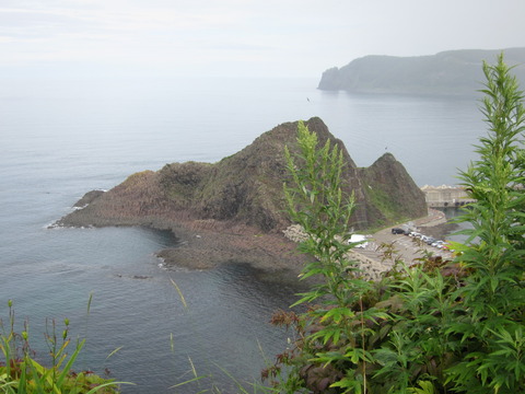 d13d9fdc s - 北海道観光　～知床八景 / オロンコ岩～
